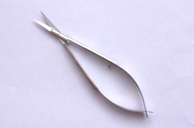 Eyelash Scissors