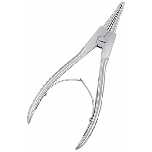 Pliers